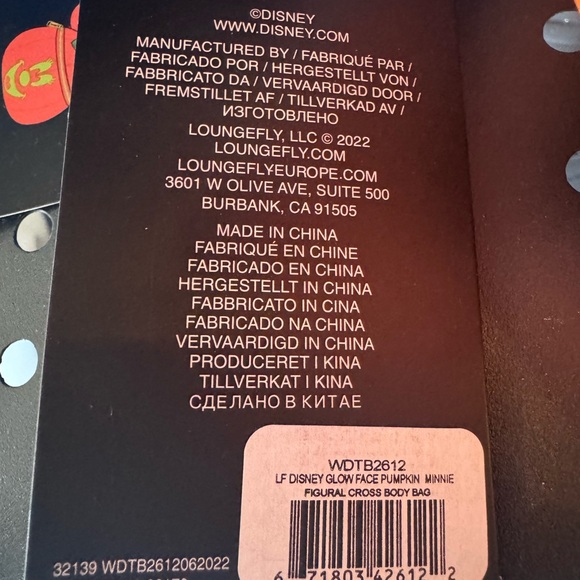 Loungefly Orange and Green Minnie Mouse Mini Bag - Picture 4 of 4